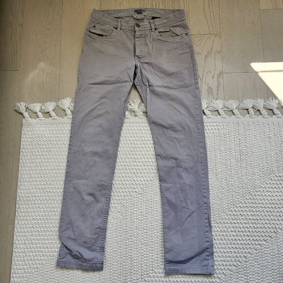 Men's H&M Straight Legged Jeans, Color Taupe/Grey, Size 31 - Picture 10 of 14